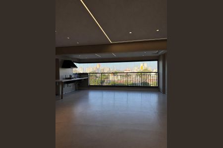 Apartamento à venda com 165m², 3 quartos e 3 vagas Apartamento à venda com 165m², 3 quartos e 3 vagasSala