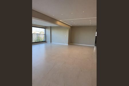 Apartamento à venda com 165m², 3 quartos e 3 vagas Apartamento à venda com 165m², 3 quartos e 3 vagasSala