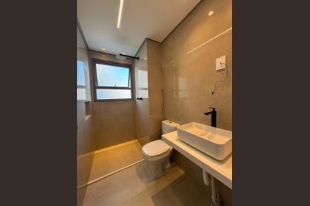 Apartamento à venda com 165m², 3 quartos e 3 vagas Apartamento à venda com 165m², 3 quartos e 3 vagasBanheiro
