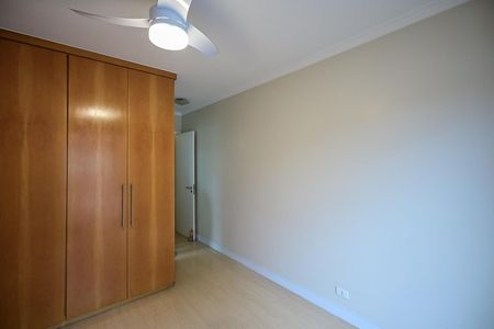 Casa de condomínio à venda com 168m², 3 quartos e 2 vagasSuíte