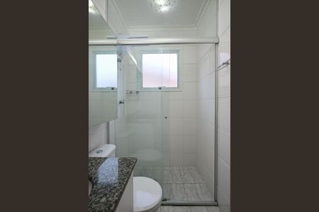 Casa de condomínio à venda com 168m², 3 quartos e 2 vagasBanheiro