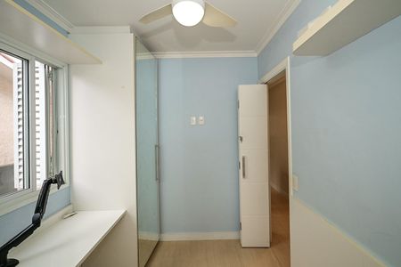 Casa de condomínio à venda com 168m², 3 quartos e 2 vagasQuarto 2