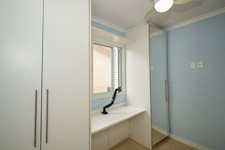 Casa de condomínio à venda com 168m², 3 quartos e 2 vagasQuarto 2