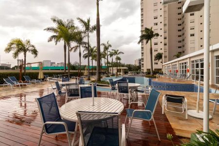 Apartamento para alugar com 162m², 3 quartos e 3 vagas Apartamento para alugar com 162m², 3 quartos e 3 vagasPiscina