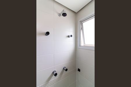 Apartamento para alugar com 162m², 3 quartos e 3 vagas Apartamento para alugar com 162m², 3 quartos e 3 vagasBanheiro da Suíte 2