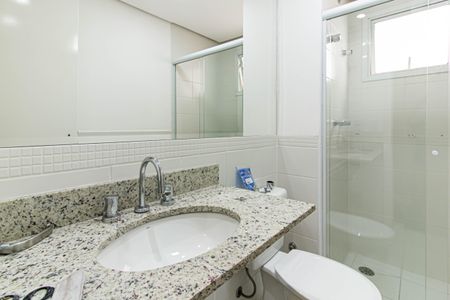 Apartamento para alugar com 162m², 3 quartos e 3 vagas Apartamento para alugar com 162m², 3 quartos e 3 vagasBanheiro da Suíte 1