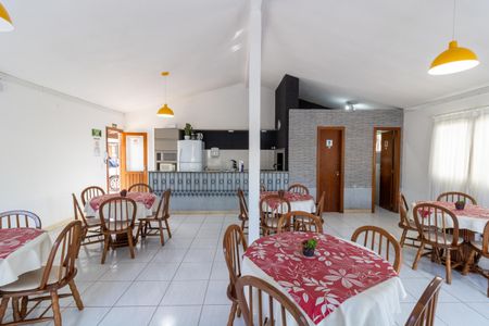 Casa de condomínio à venda com 97m², 2 quartos e 1 vaga Casa de condomínio à venda com 97m², 2 quartos e 1 vagaÁrea comum - Salão de festas