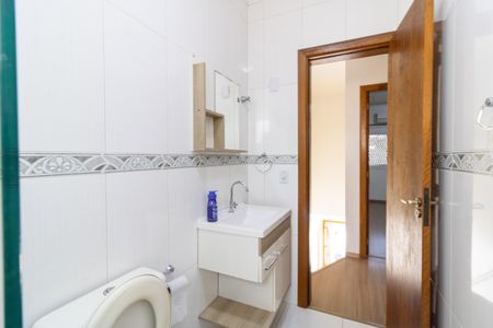 Casa de condomínio à venda com 97m², 2 quartos e 1 vaga Casa de condomínio à venda com 97m², 2 quartos e 1 vagaBanheiro