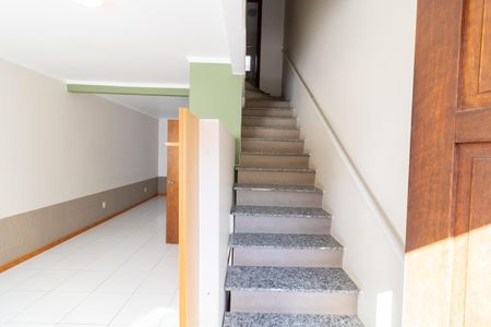 Casa de condomínio à venda com 97m², 2 quartos e 1 vaga Casa de condomínio à venda com 97m², 2 quartos e 1 vagaSala