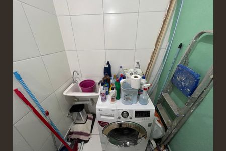 Apartamento para alugar com 38m², 2 quartos e sem vagaCozinha e Área de Serviço