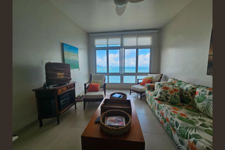 Apartamento para alugar com 3 quartos, 150m² em Vila Alzira, Guarujá