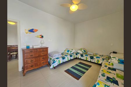 Apartamento para alugar com 3 quartos, 150m² em Vila Alzira, Guarujá