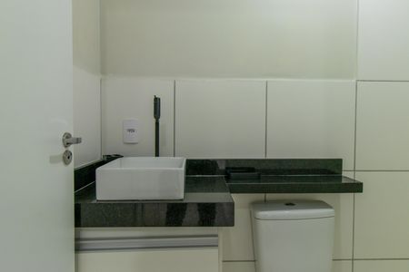 Apartamento para alugar com 48m², 2 quartos e 1 vaga Apartamento para alugar com 48m², 2 quartos e 1 vagaBanheiro