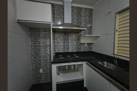 Casa à venda com 160m², 2 quartos e 1 vaga Casa à venda com 160m², 2 quartos e 1 vagaCozinha