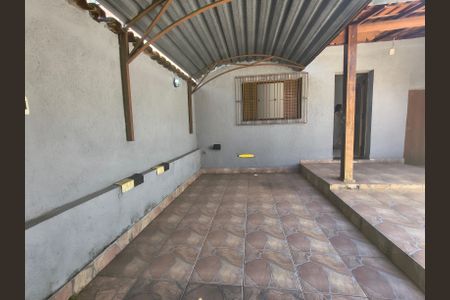 Casa à venda com 160m², 2 quartos e 1 vaga Casa à venda com 160m², 2 quartos e 1 vagaÁrea externa