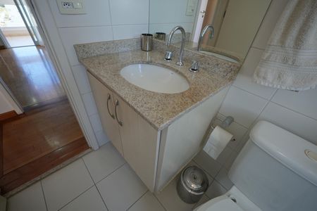 Apartamento à venda com 260m², 4 quartos e 4 vagasBanheiro