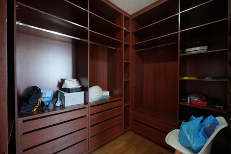 Apartamento à venda com 260m², 4 quartos e 4 vagasSuíte 2