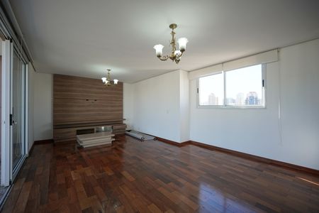 Apartamento à venda com 260m², 4 quartos e 4 vagasSala