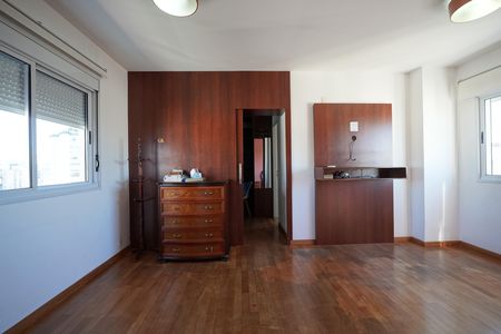 Apartamento à venda com 260m², 4 quartos e 4 vagasSuíte 2