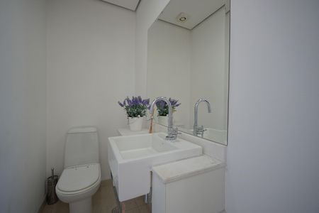 Apartamento à venda com 260m², 4 quartos e 4 vagasLavabo