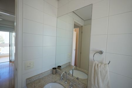 Apartamento à venda com 260m², 4 quartos e 4 vagasBanheiro