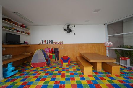 Apartamento à venda com 260m², 4 quartos e 4 vagasBrinquedoteca