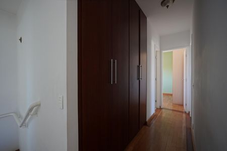 Apartamento à venda com 260m², 4 quartos e 4 vagasCorredor