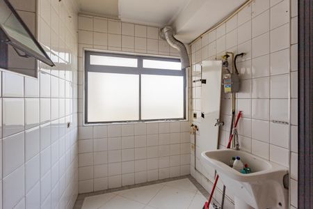 Apartamento à venda com 70m², 3 quartos e 1 vaga Apartamento à venda com 70m², 3 quartos e 1 vagaÁrea de Serviço