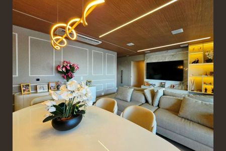 Apartamento à venda com 4 quartos, 186m² em Jardim Fonte do Morumbi, São Paulo