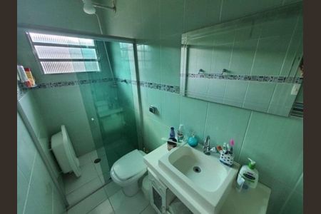 Casa à venda com 119m², 2 quartos e 3 vagas