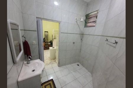 Casa à venda com 119m², 2 quartos e 3 vagas