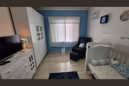 Casa à venda com 119m², 2 quartos e 3 vagas