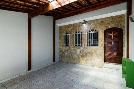 Casa para alugar com 80m², 2 quartos e 2 vagasGaragem