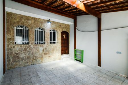 Casa para alugar com 80m², 2 quartos e 2 vagasGaragem