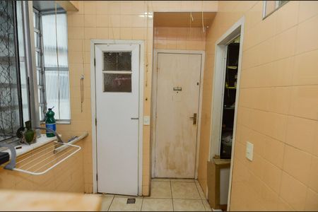 Apartamento à venda com 116m², 3 quartos e 1 vagaÁrea de Serviço