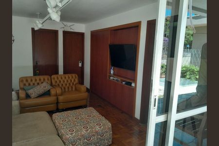 Casa à venda com 3 quartos, 368m² em Morumbi, São Paulo