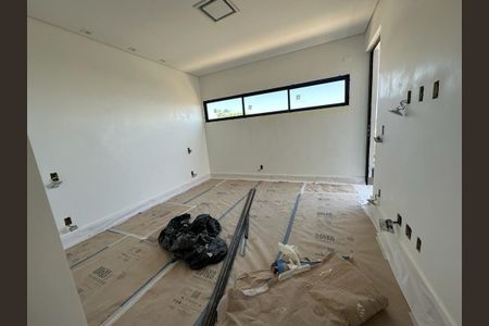 Casa à venda com 3 quartos, 370m² em Swiss Park, Campinas
