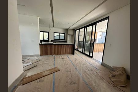 Casa à venda com 3 quartos, 370m² em Swiss Park, Campinas