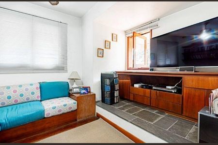 Casa à venda com 3 quartos, 340m² em Residencial Cinco (Alphaville), Santana de Parnaíba