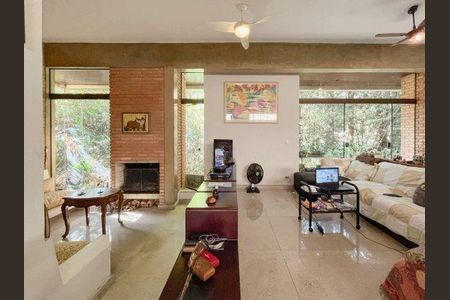 Casa à venda com 4 quartos, 400m² em Residencial Nove (Alphaville), Santana de Parnaíba