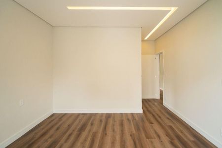 Casa à venda com 3 quartos, 259m² em Swiss Park, Campinas