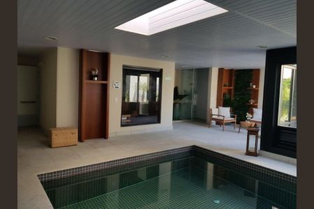 Apartamento à venda com 38m², 1 quarto e 1 vaga