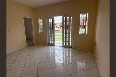 Casa à venda com 3 quartos, 219m² em Serra Grande, Niterói