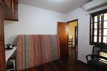 Quarto 1 de casa de condomínio para alugar com 3 quartos, 170m² em Taquara, Rio de Janeiro