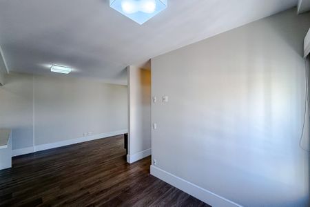 Apartamento para alugar com 66m², 1 quarto e 2 vagasSala