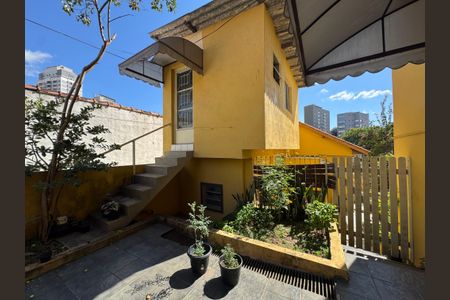 Casa à venda com 290m², 2 quartos e 3 vagasQuintal