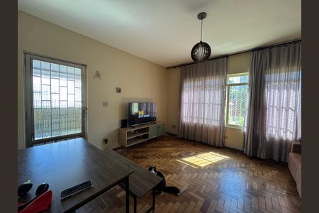Casa à venda com 290m², 2 quartos e 3 vagasSala - Casa 2