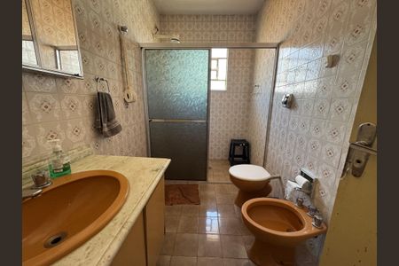 Casa à venda com 290m², 2 quartos e 3 vagasBanheiro 2 - Casa 2