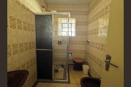 Casa à venda com 290m², 2 quartos e 3 vagasBanheiro 1 - Casa 2