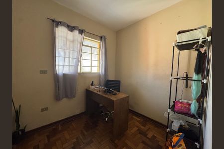 Casa à venda com 290m², 2 quartos e 3 vagasEscritório - Casa 2